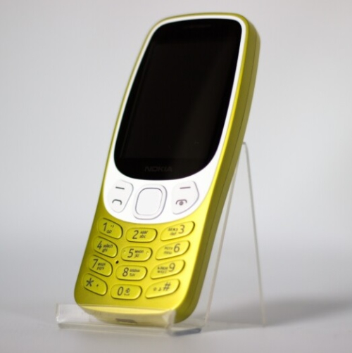 Nokia 3210 4G: наскільки актуальний кнопковий телефон у 2024 році?