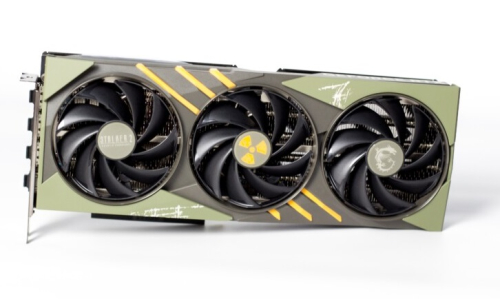 Погляд на лімітовану відеокарту MSI RTX 4070 Ti SUPER 16G GAMING SLIM STALKER 2 EDITION